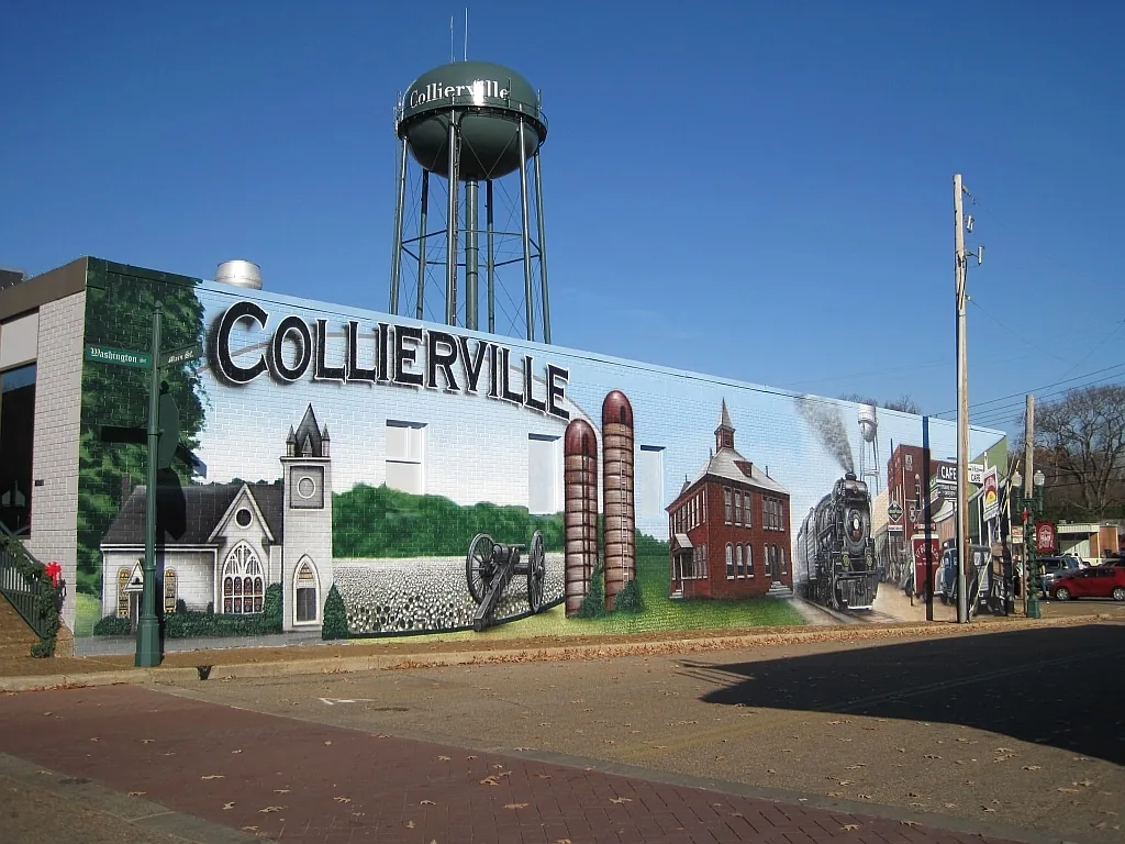 Collierville Tennessee town square